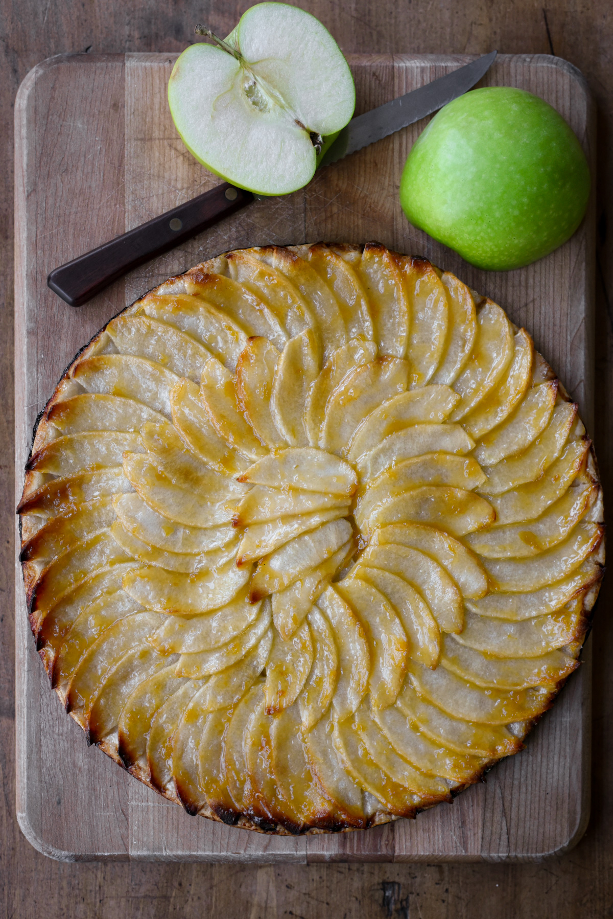 Classic French Thin Apple Tart (Tarte Fine Aux Pommes) - Pardon Your French